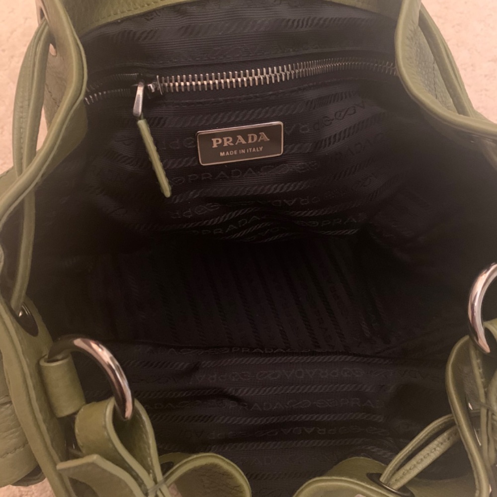 Prada should bag - Picture 4 of 11